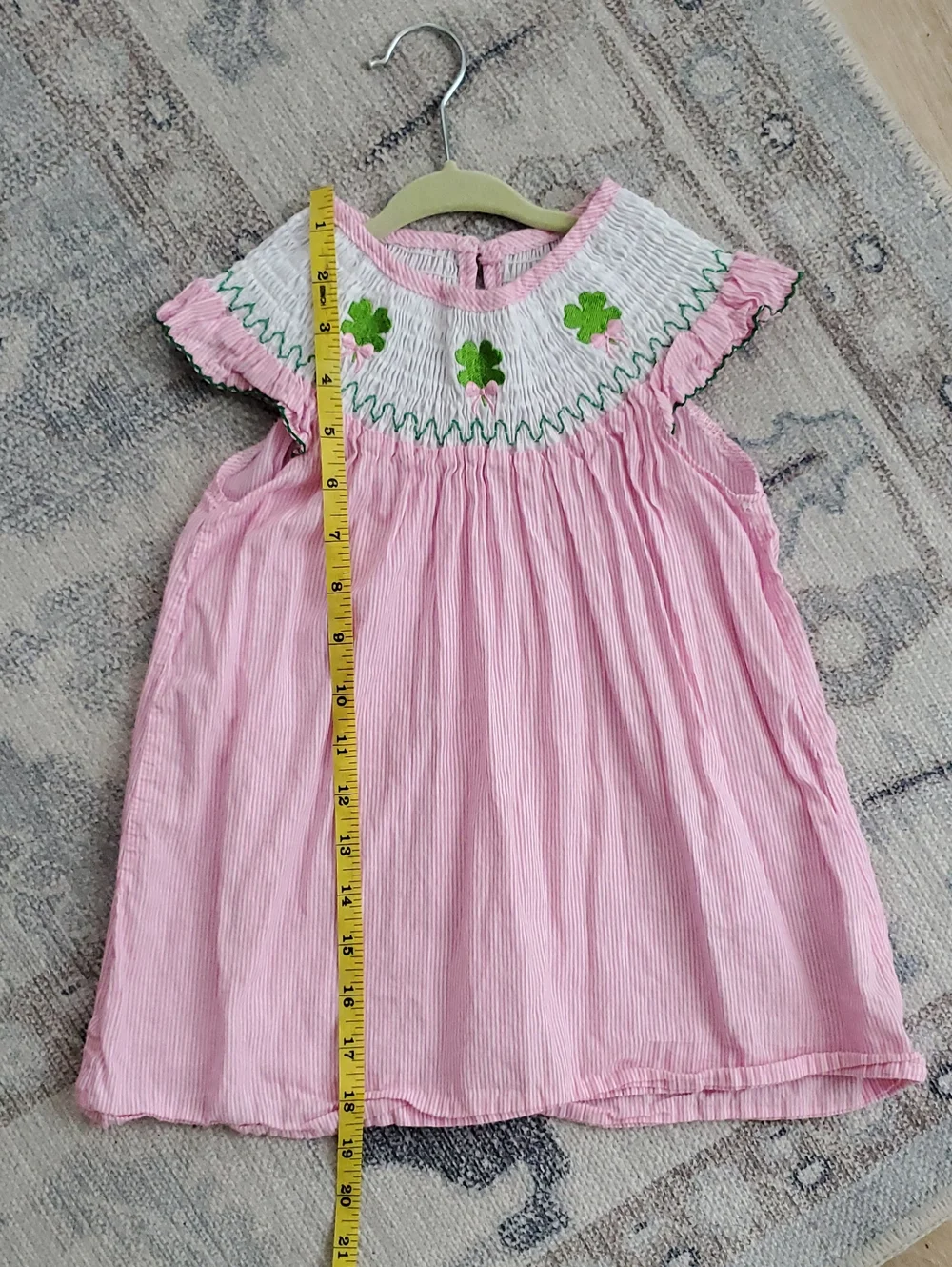 N/A pink smocked